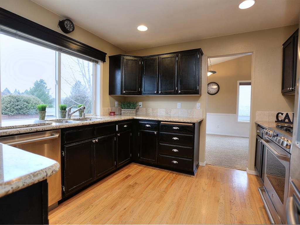 23216 E Colony Ct - Photo 4
