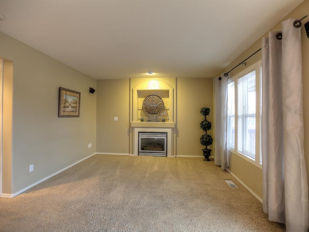 23216 E Colony Ct - Photo 9