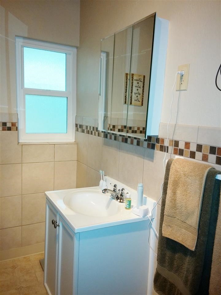 2024 E 11TH Ave - Photo 11