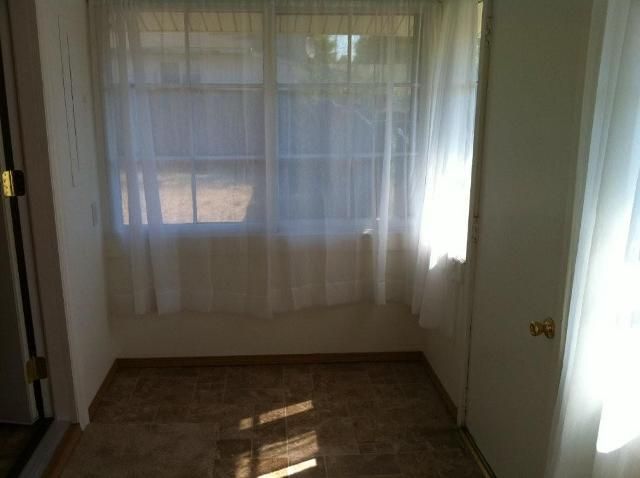 1018 E Garland Ave - Photo 3