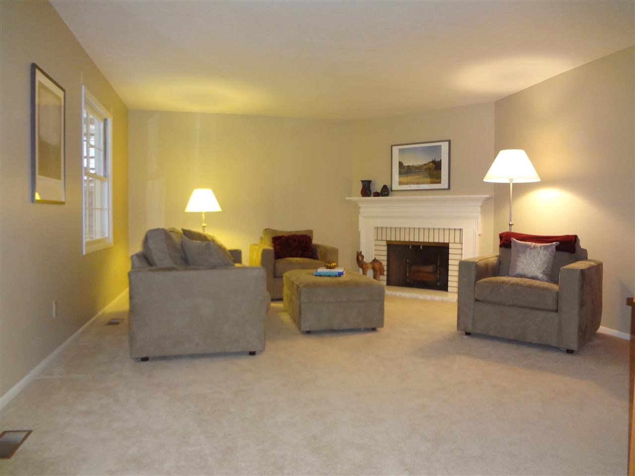 1115 E CHRISTMAS TREE Ln - Photo 3