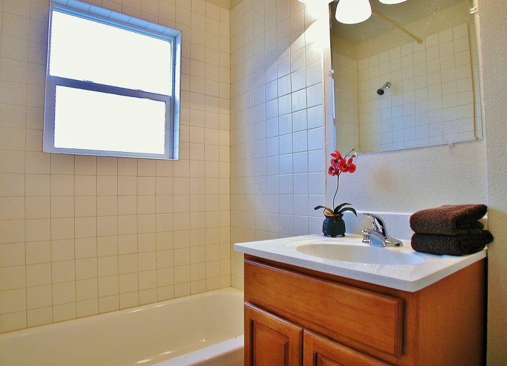 2725 E Nora Ave - Photo 14