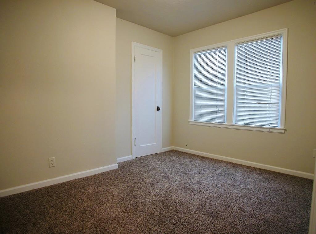 2725 E Nora Ave - Photo 15