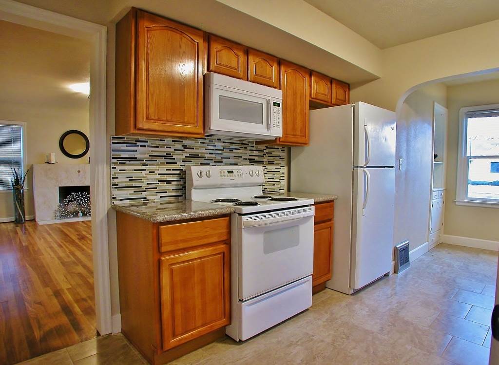 2725 E Nora Ave - Photo 8