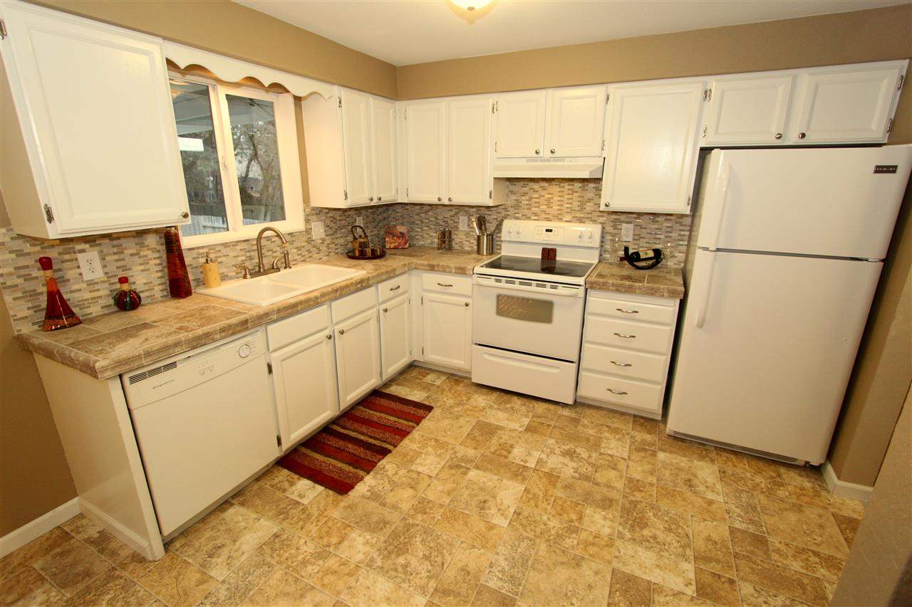3909 E 37th Ave - Photo 7