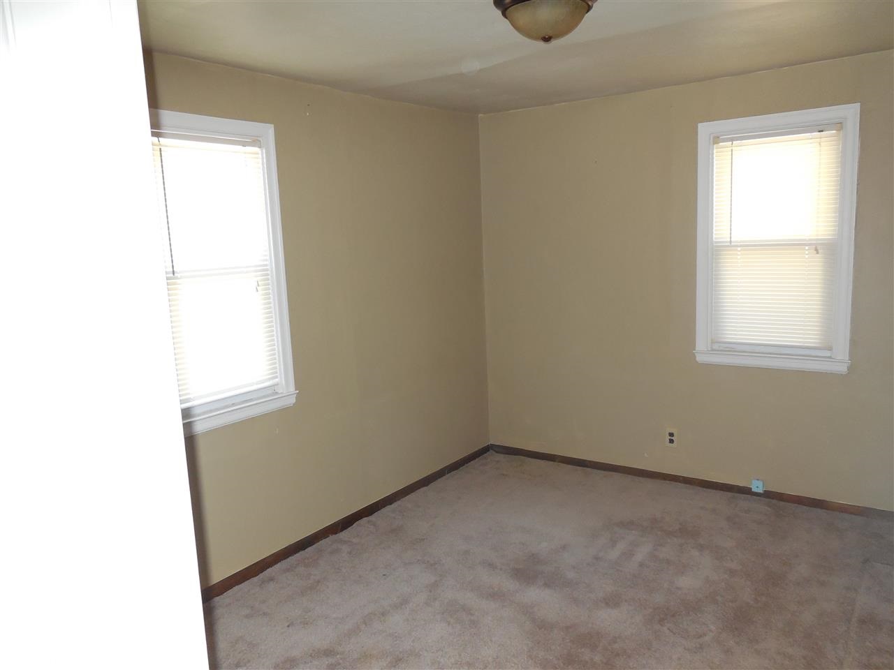 110 W 32nd - Photo 11
