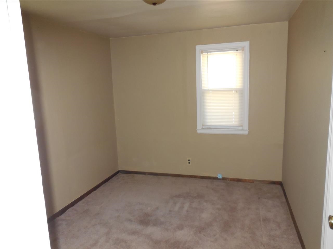 110 W 32nd - Photo 10