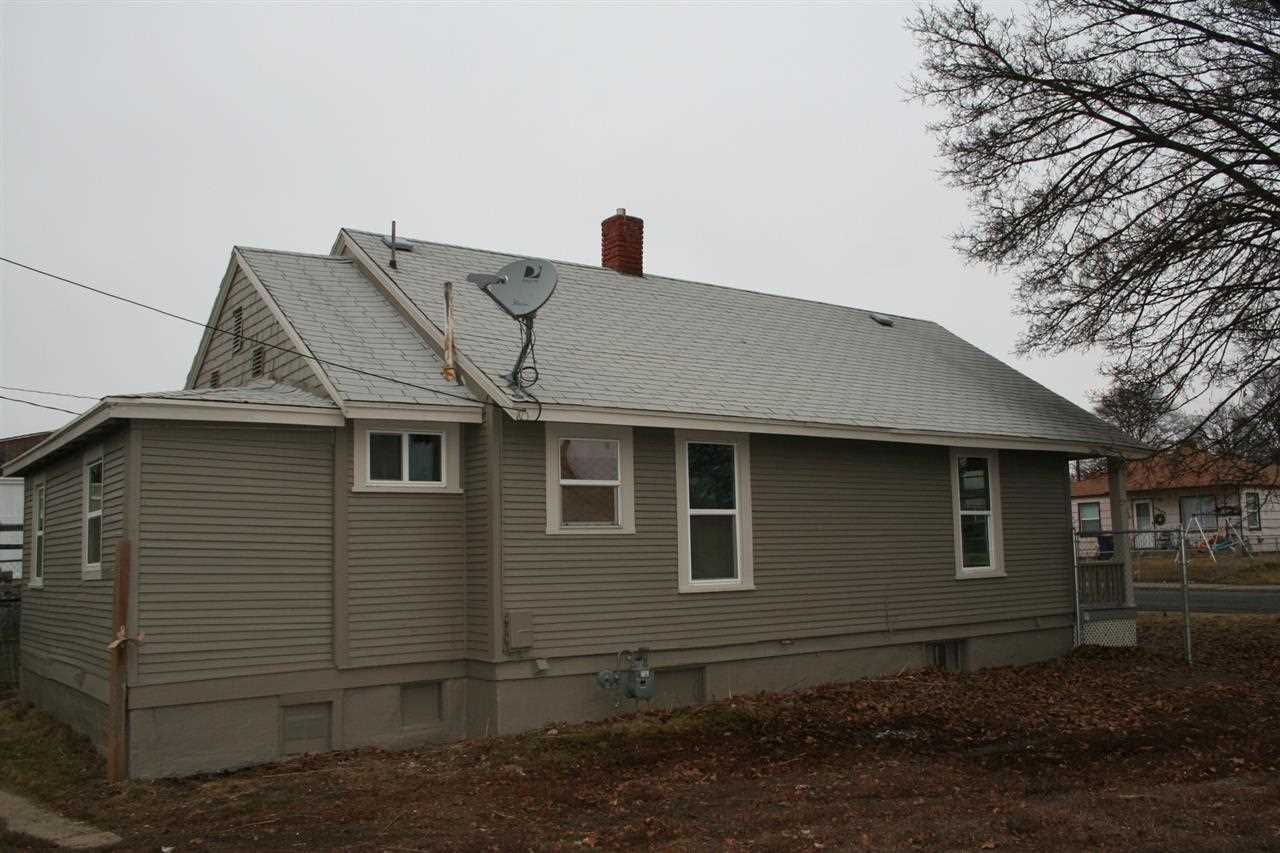 1528 E Wabash Ave - Photo 3