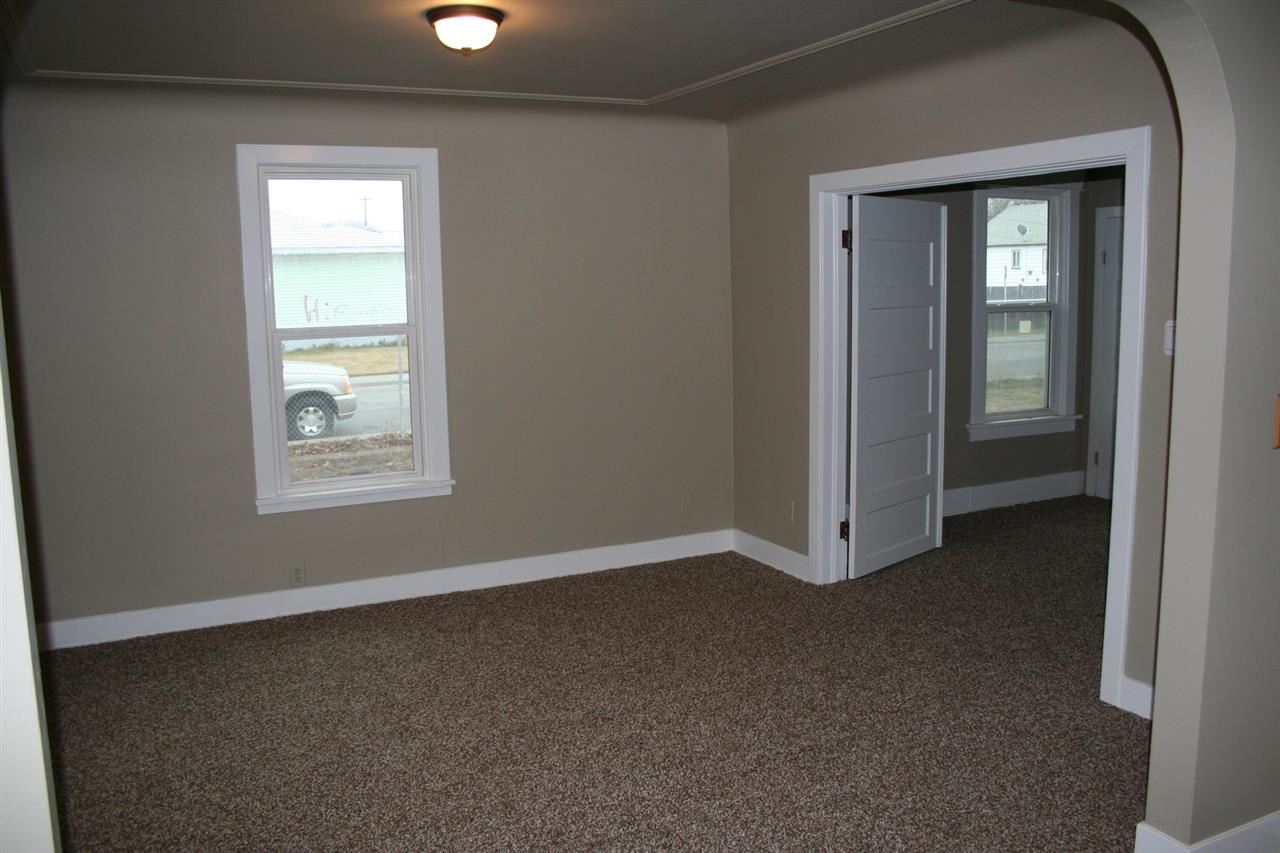 1528 E Wabash Ave - Photo 5