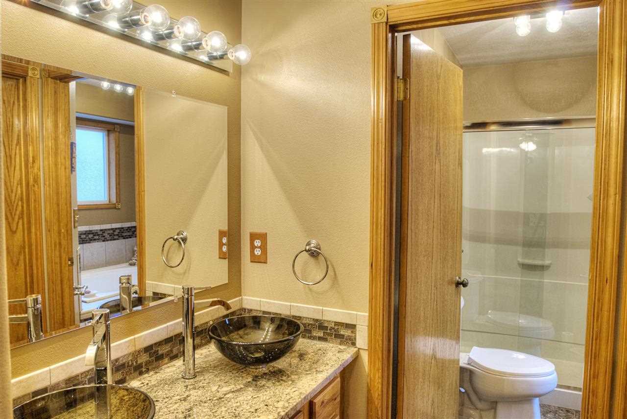 13397 W Winterview Ct - Photo 8