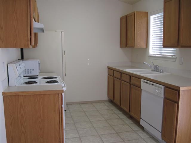 14310 E 25th Lane - Photo 5