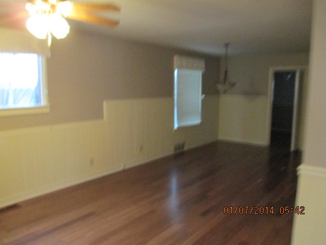 2710 W Cleveland Ave - Photo 2