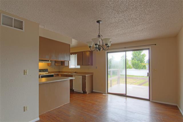 2510 E 61st Ave - Photo 8
