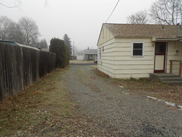 5515 N Cochran Street - Photo 12