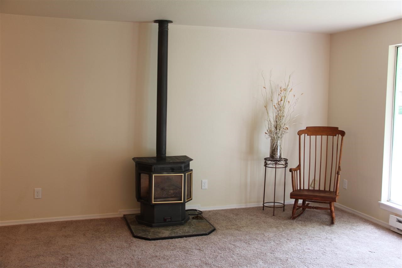 6807 E 11th - Photo 3