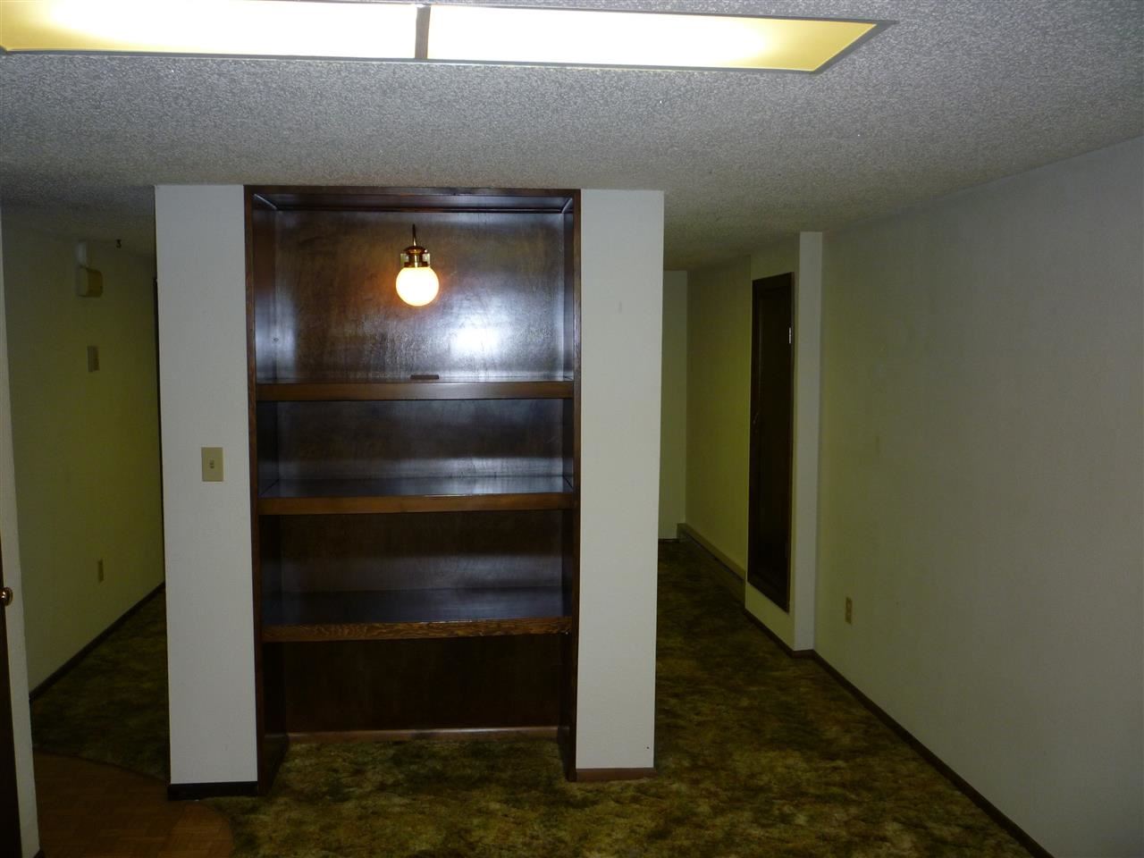 6520 N Howard St - Photo 14