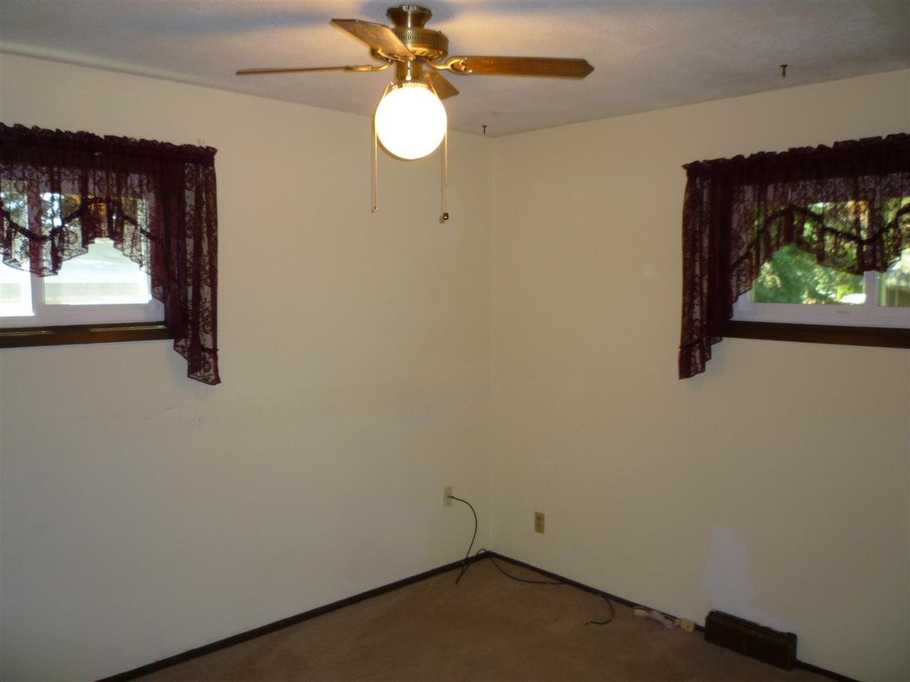 6520 N Howard St - Photo 9