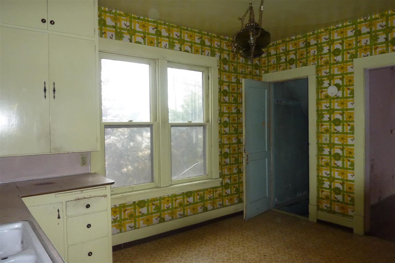 2108 E 4th Ave - Photo 3