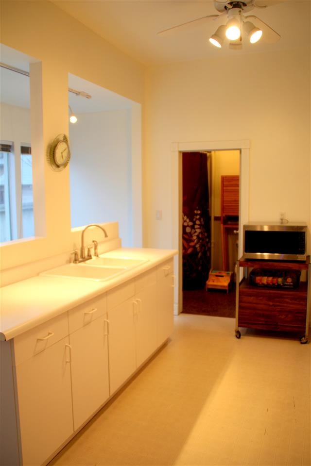 3109 N Post St - Photo 6