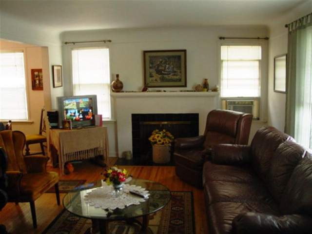 2415 W Rockwell - Photo 3