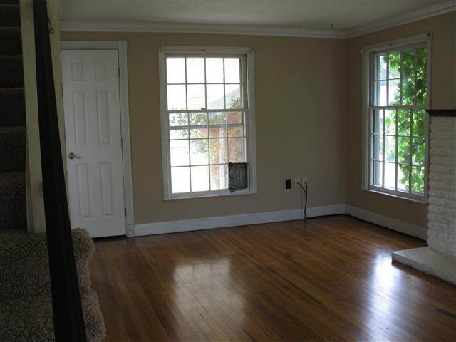 9524 E Sharp - Photo 4