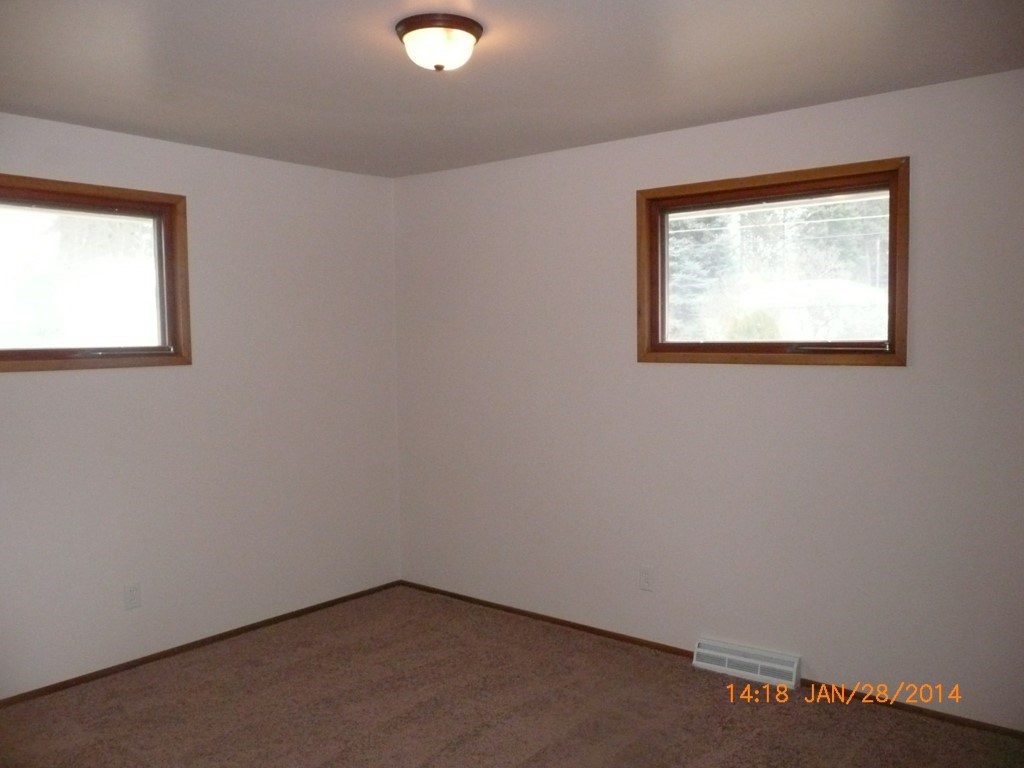 11712 E 17th Ave - Photo 6
