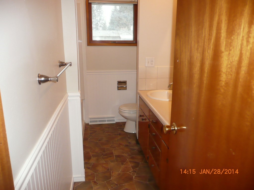 11712 E 17th Ave - Photo 9