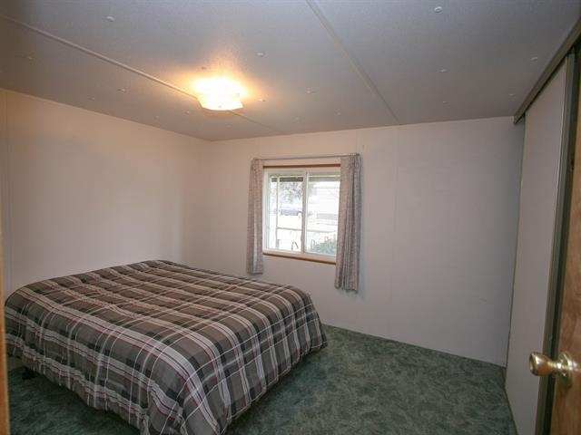 104 E C St - Photo 10
