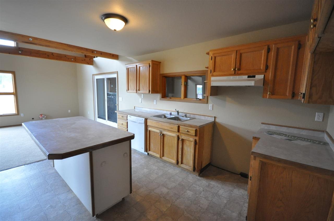 34915 N ELK-CHATTAROY Rd - Photo 6