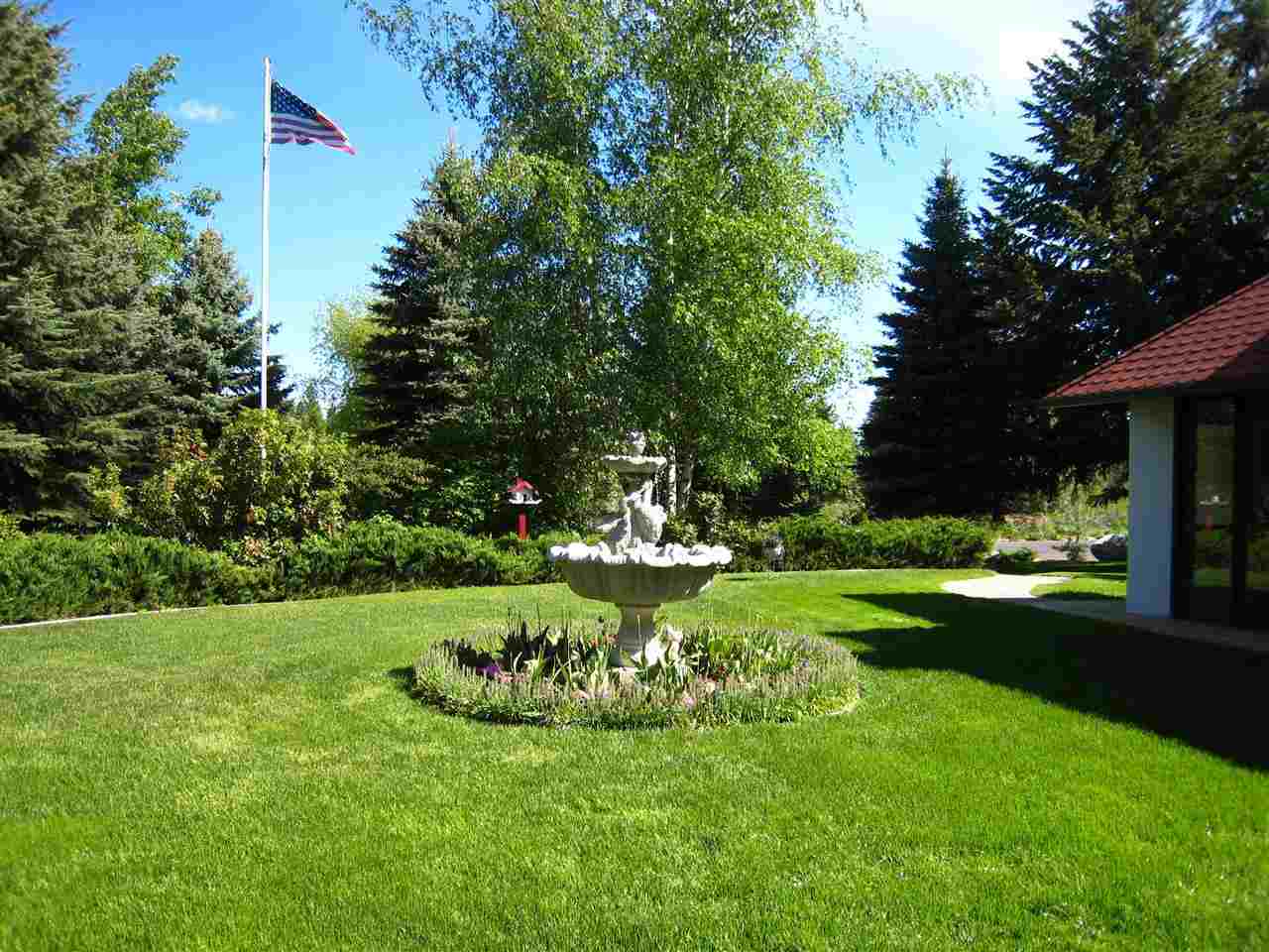 2214 E 32nd Ave - Photo 3