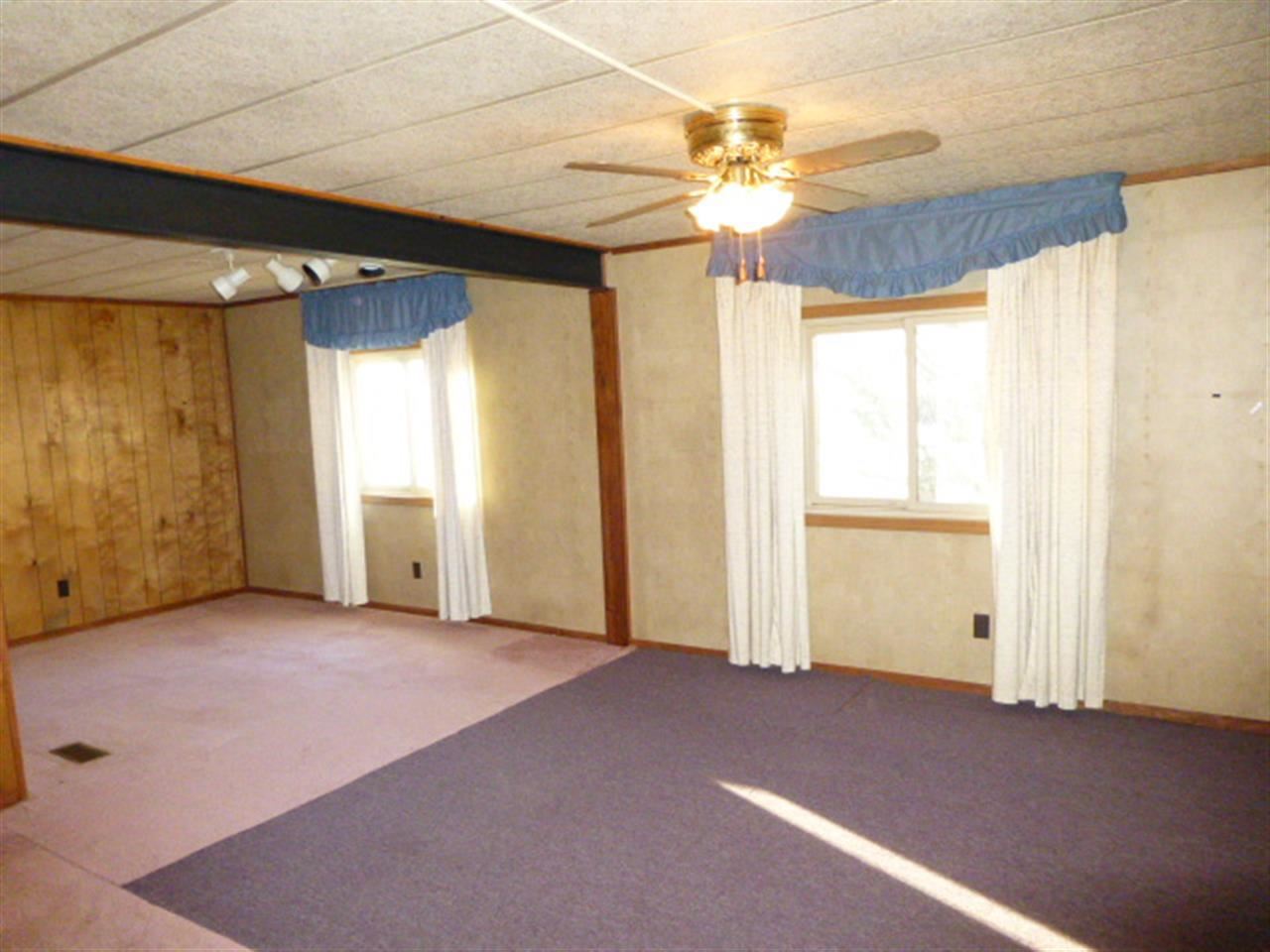 509 W Alder St - Photo 4