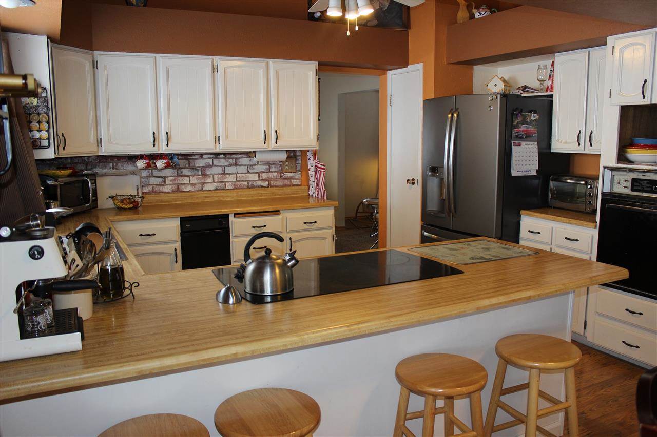 24722 E LIBERTY CREEK Rd - Photo 7