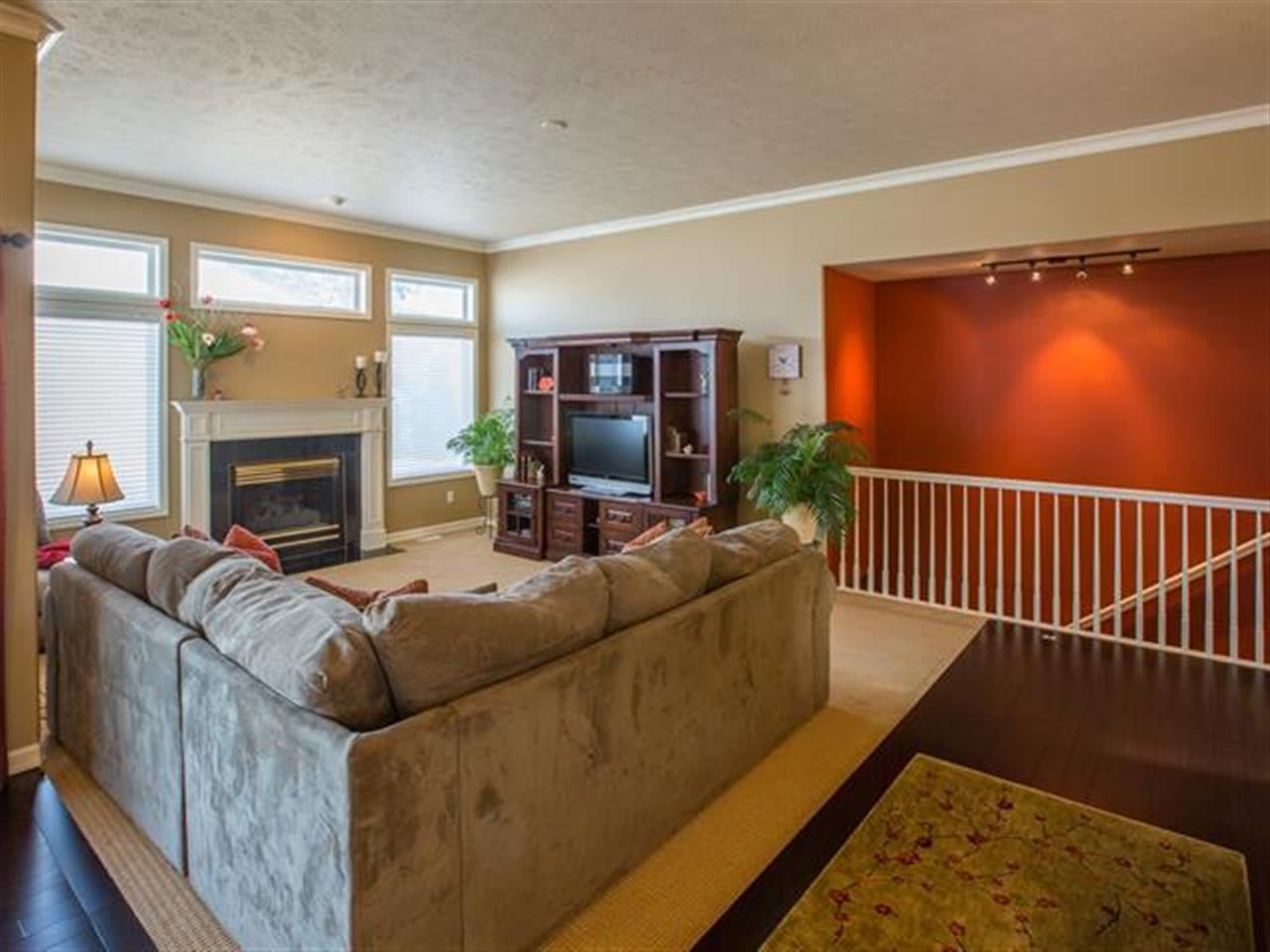 5029 E Glenngrae Ln - Photo 3