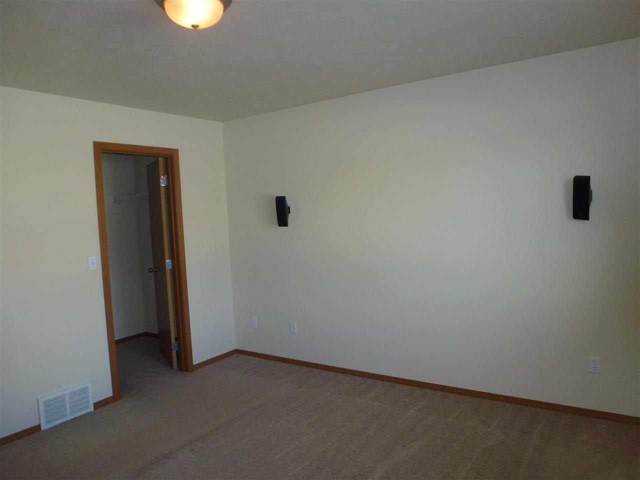 18215 E Michielli Ave - Photo 8