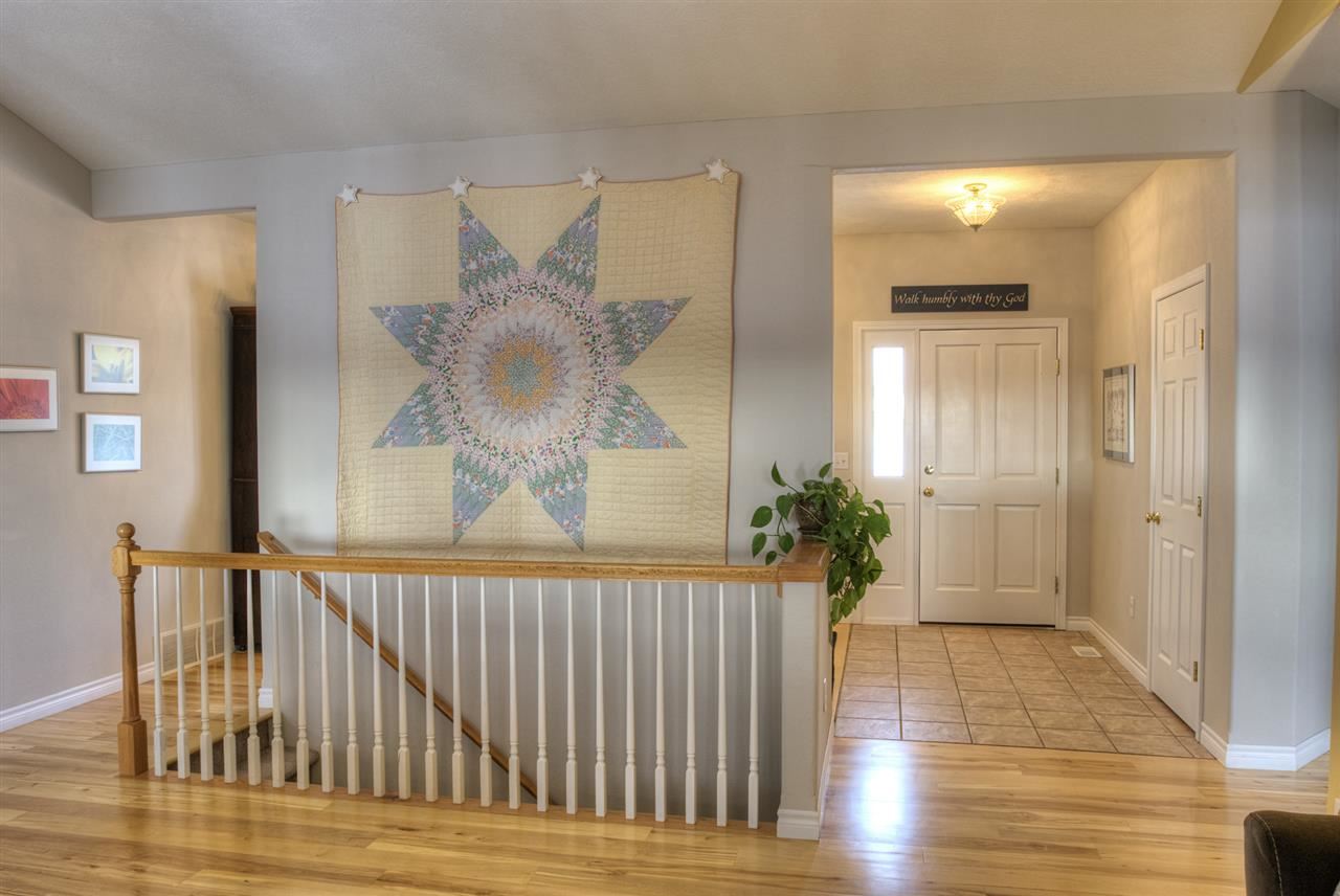 9804 N Jesse Ct - Photo 3