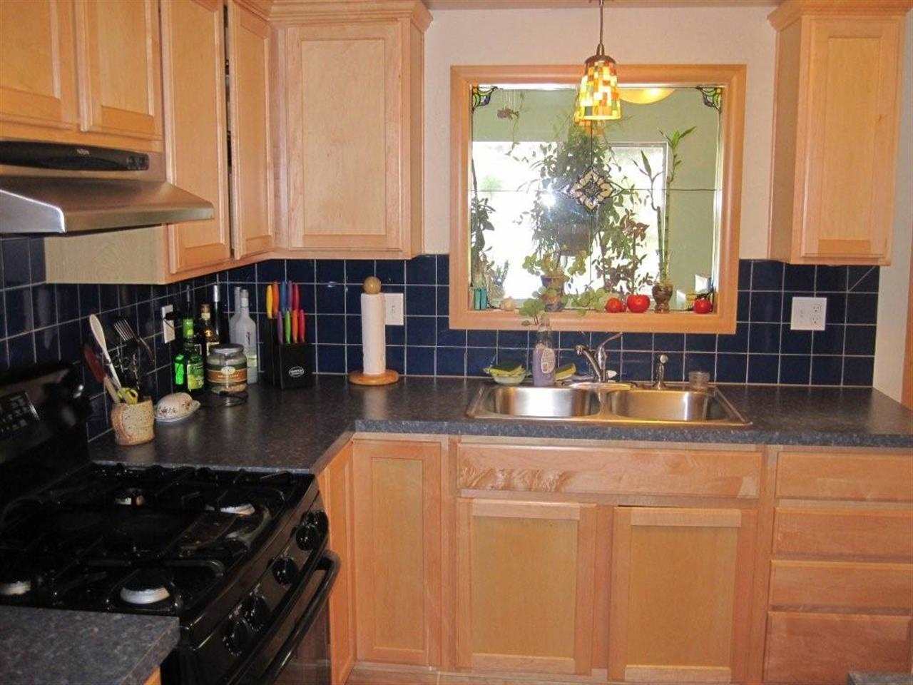 10505 E 14th Ave - Photo 5