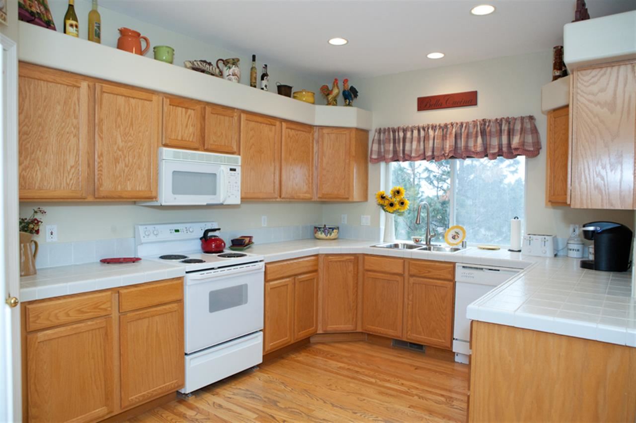 8614 E Parkside Ln - Photo 3