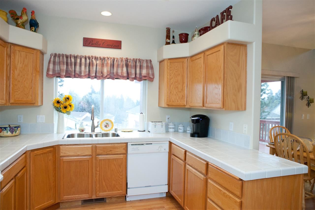 8614 E Parkside Ln - Photo 5