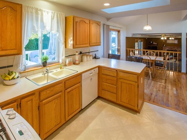2120 S Timberlane Dr - Photo 7