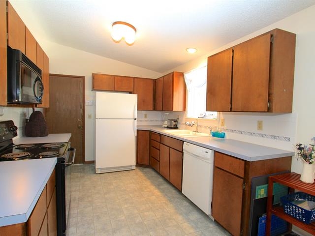 11421 E Grace Ave - Photo 7