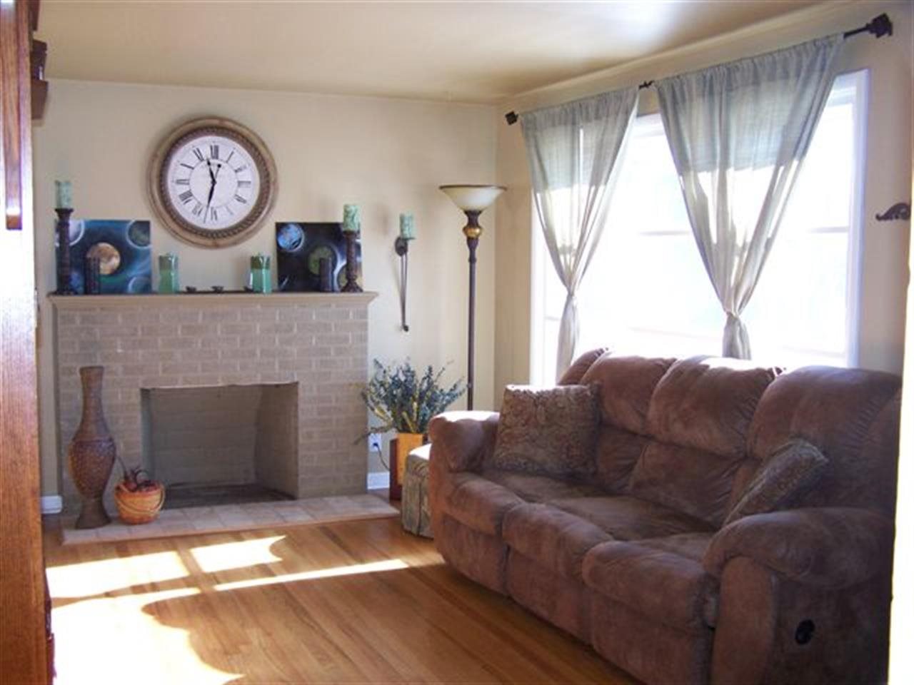 4824 W Hoffman Pl - Photo 3