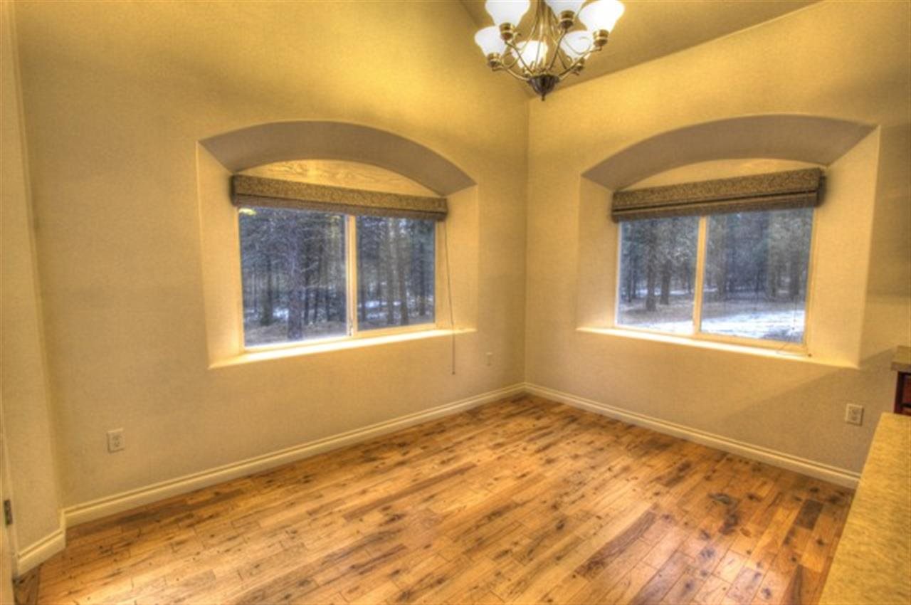 32623 N Hardesty Rd - Photo 8