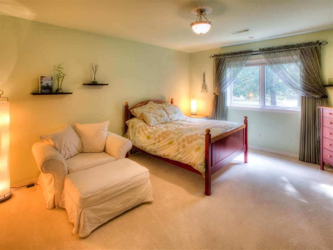 2225 E 63rd Ave - Photo 11
