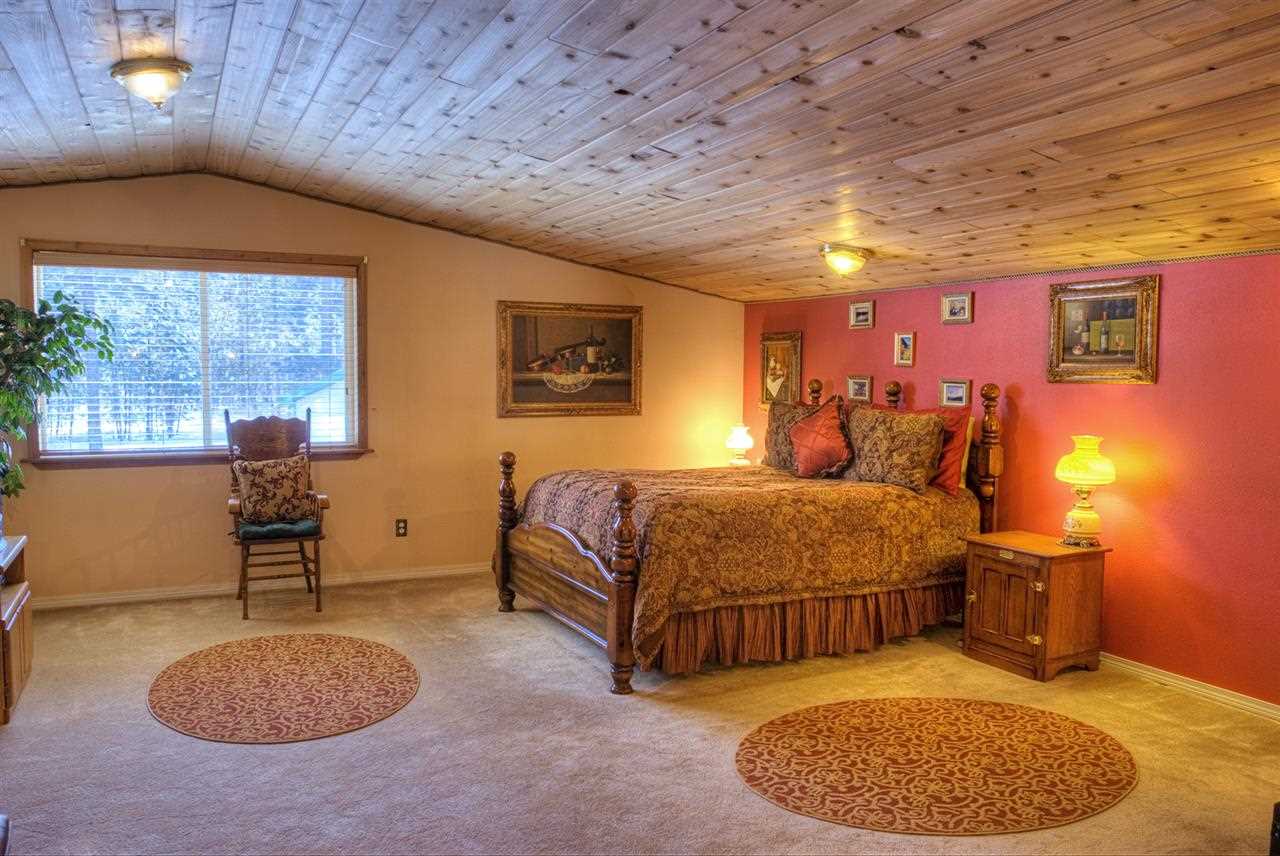 27601 N Hardesty Rd - Photo 7