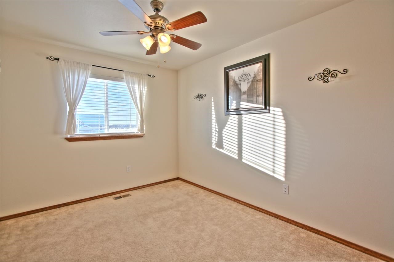 7915 S Blackberry St - Photo 14