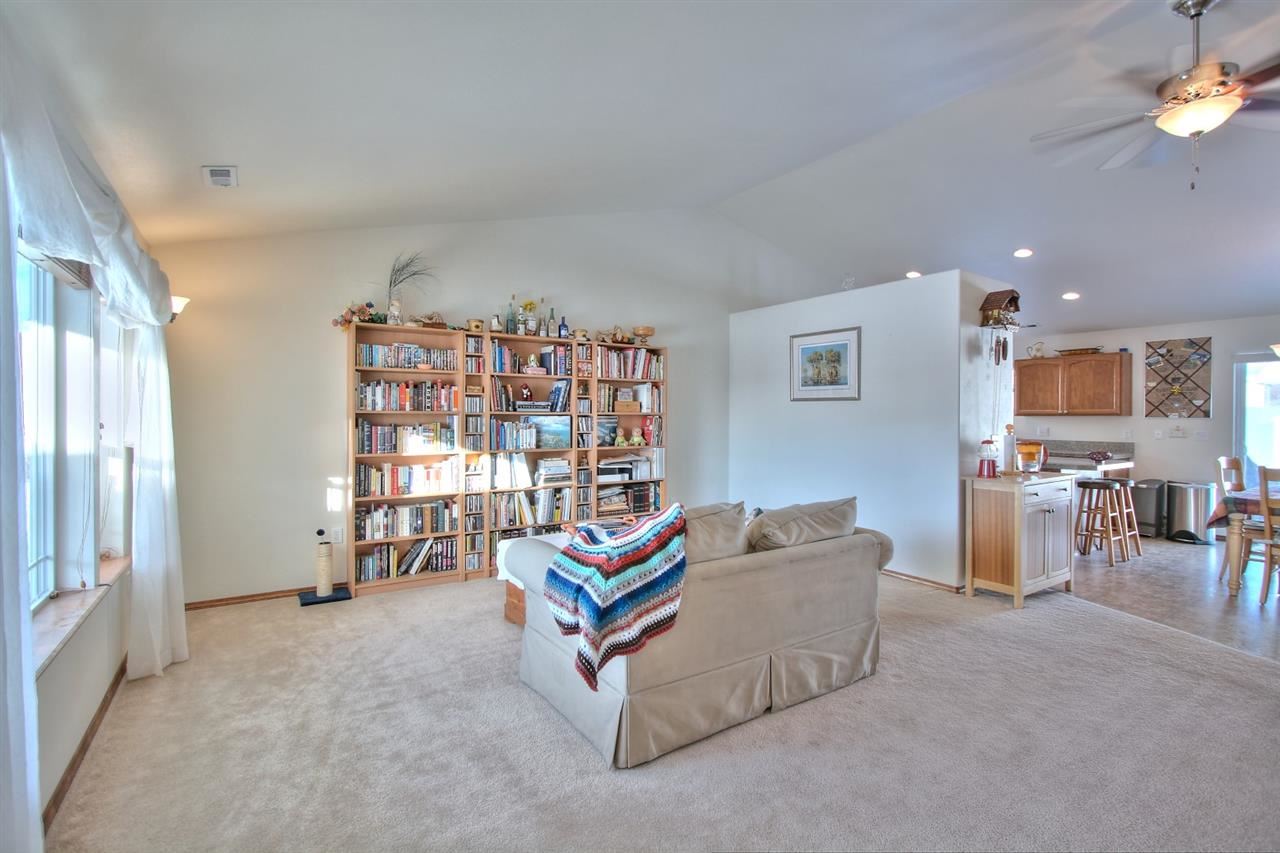 7915 S Blackberry St - Photo 3
