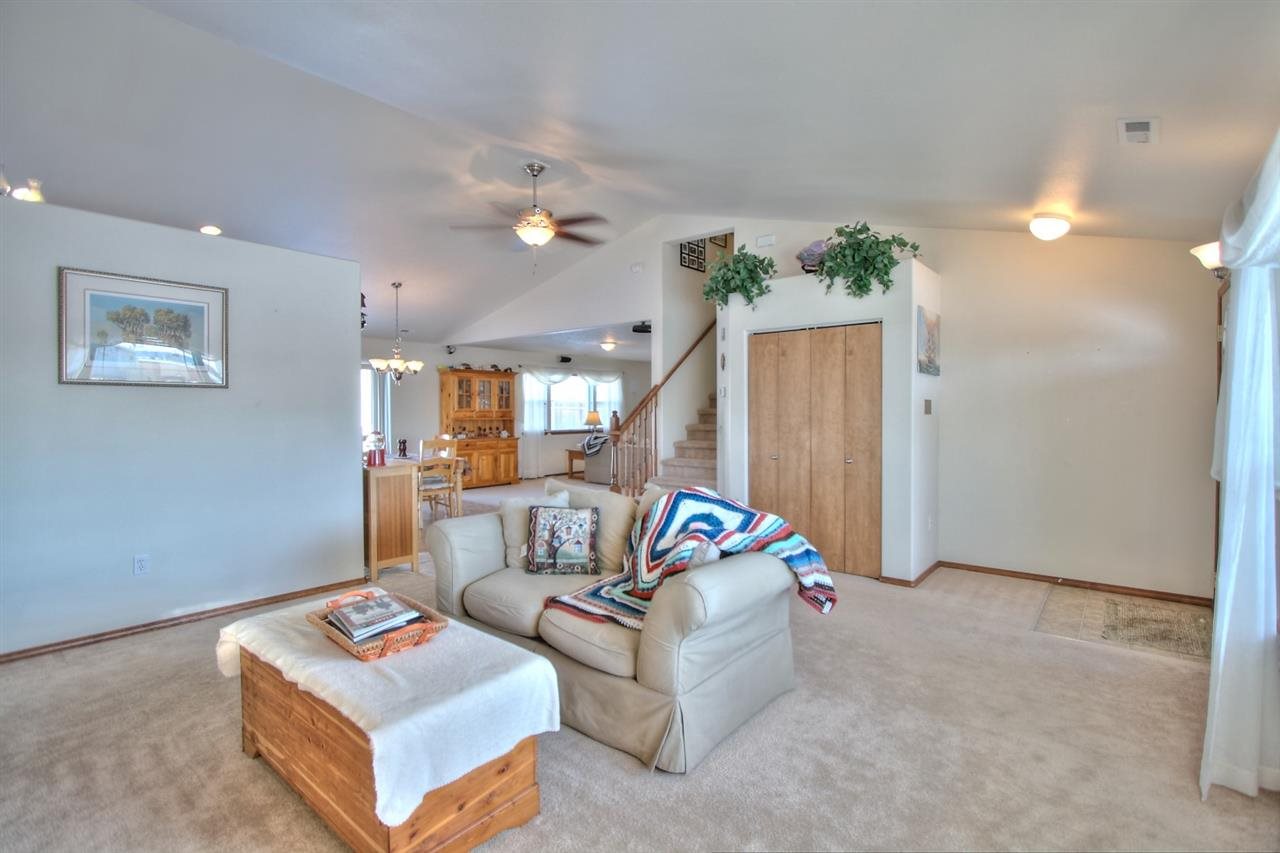 7915 S Blackberry St - Photo 5