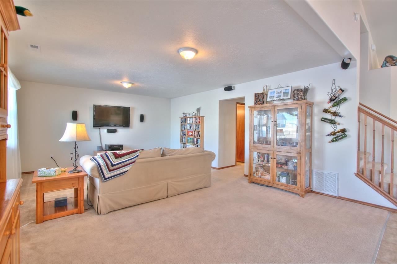 7915 S Blackberry St - Photo 9