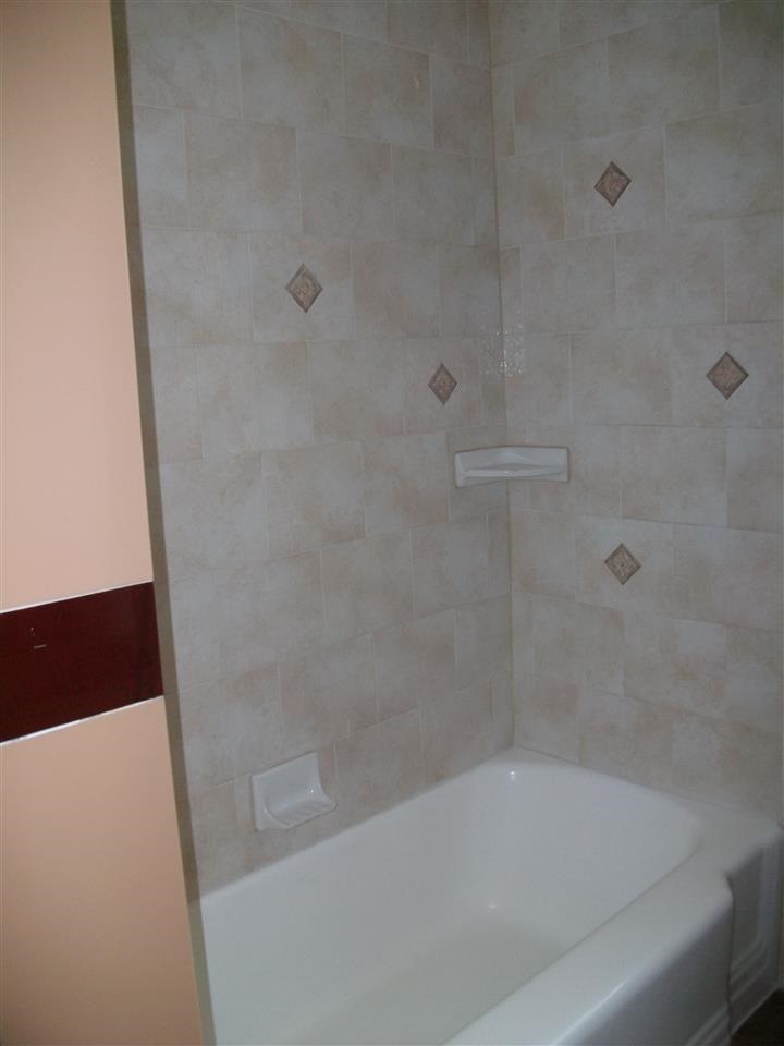 235 W Franklin Ct - Photo 13