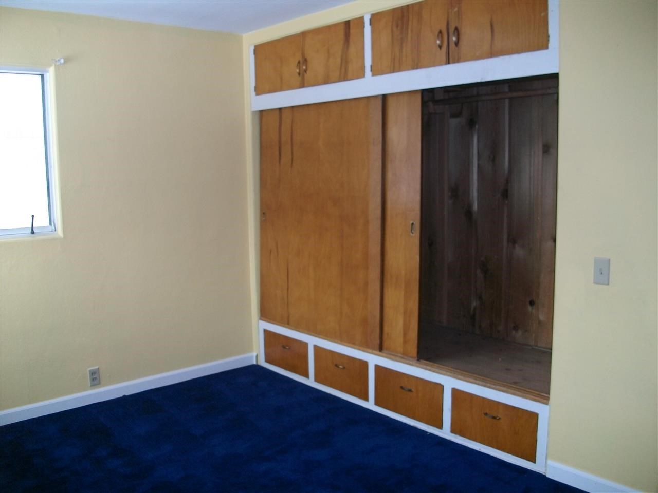 235 W Franklin Ct - Photo 10